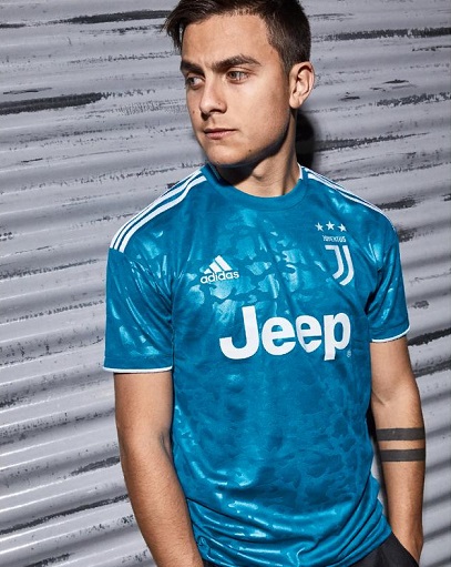 ديبالا بقميص اليوفي الثالث - Dybala in 3rd Juve Kit