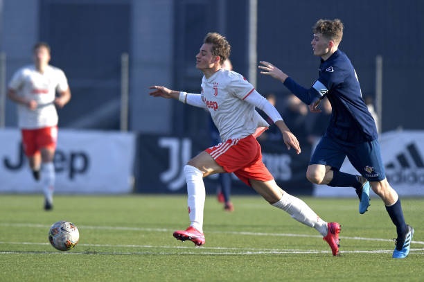 نيكولا سيكولوف مع شباب يوفنتوس بالكأس - Nikola Sekulov with Juventus U19 vs Cremonese