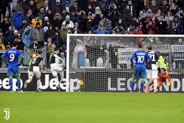 رونالدو يسجل ركلة الجزاء - Cristiano Ronaldo scored from Penalty