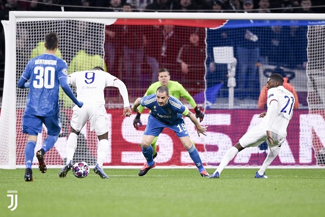 بونوتشي في مباراة ليون و يوفنتوس - Bonucci in Lyon Juventus match