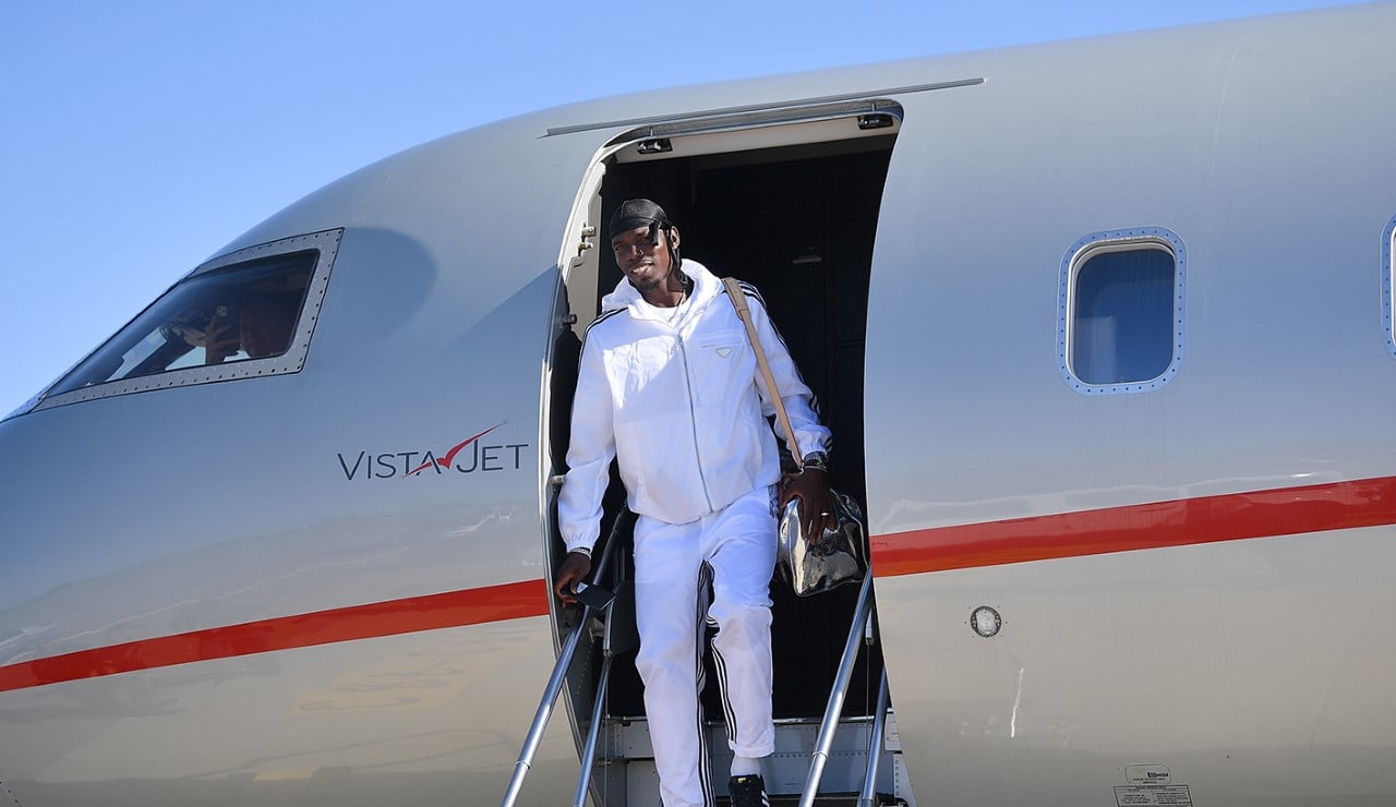 بوغبا يصل الى تورينو قبل التوقيع مع يوفنتوس - Pogba arrives Turin before sign for Juventus