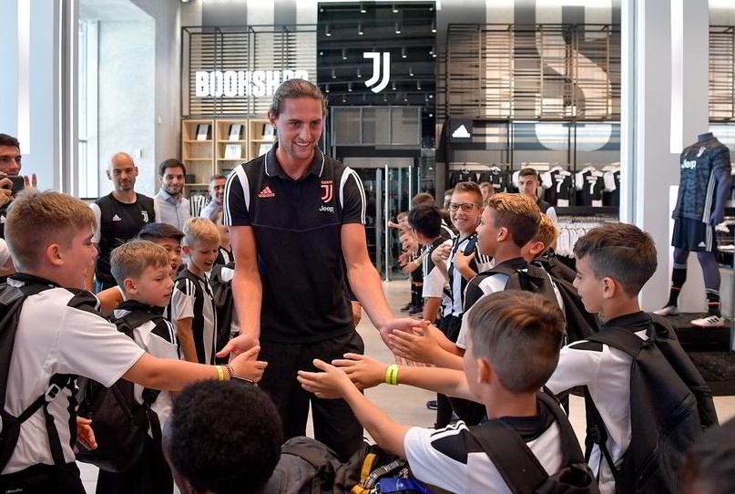 رابيو باليوفي ستور - Rabiot in Juve Store