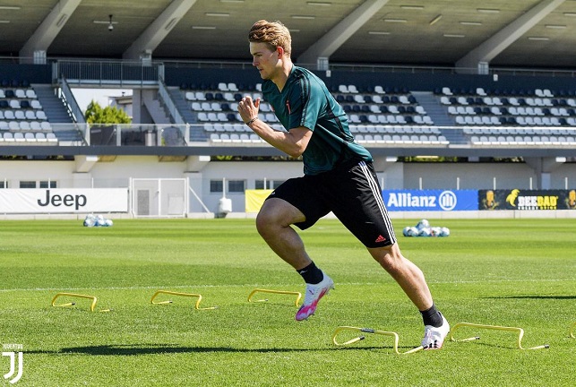 دي ليخت يعود الى تدريبات اليوفنتوس - de Ligt back to Juventus training