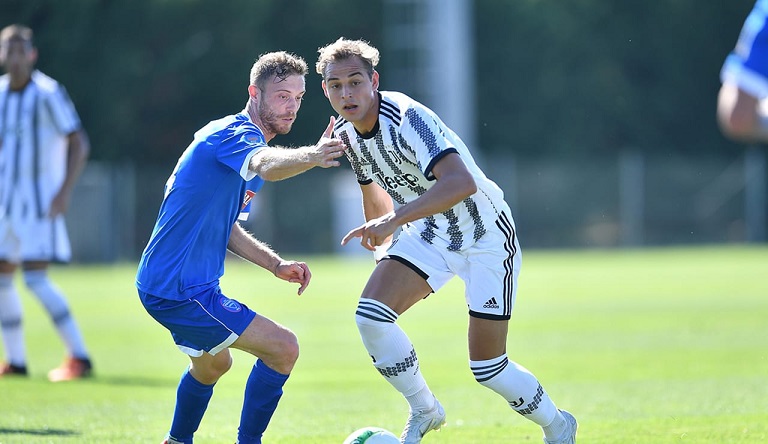 سيكولوف في ودية رديف يوفنتوس ضد فوسانو - Sekulov in Juventus U23 match Vs Fossano