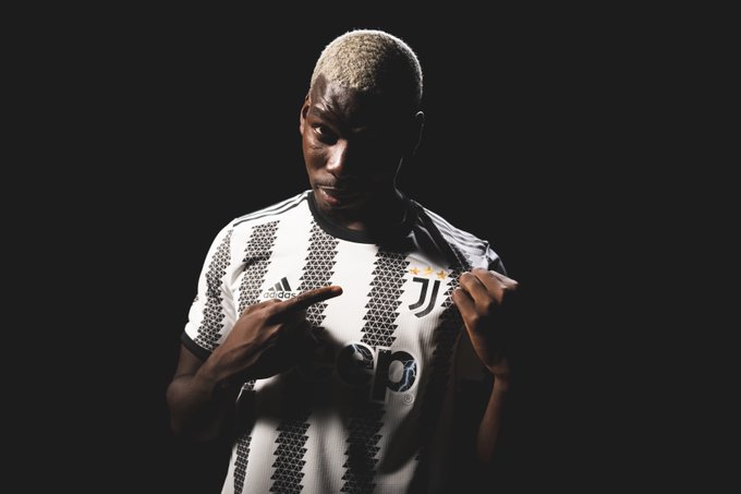 باول بوغبا في عرضه مع قميص اليوفي - Pogba show with Juventus shirt #PogBack