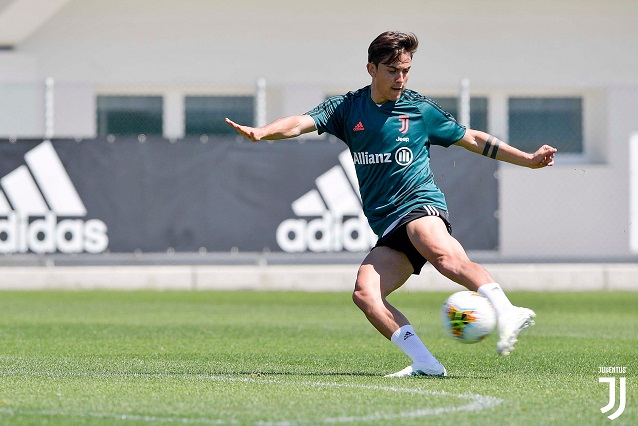 ديبالا في تدريبات يوفنتوس في مايو 2020 - Dybala during Juventus training