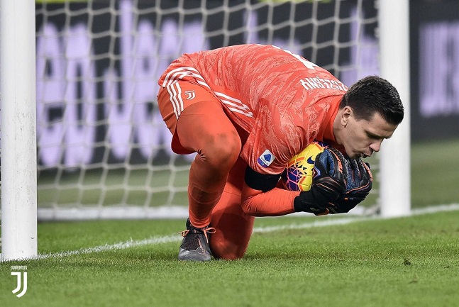 تشيزني في مباراة يوفنتوس و بارما - Wojciech Szczesny in Juve Parma match