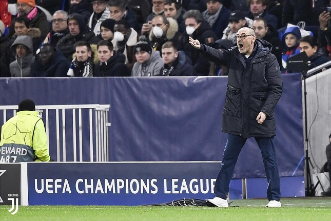 المدرب ساري في مباراة ليون و يوفنتوس - Maurizio Sarri in Lyon Juventus match