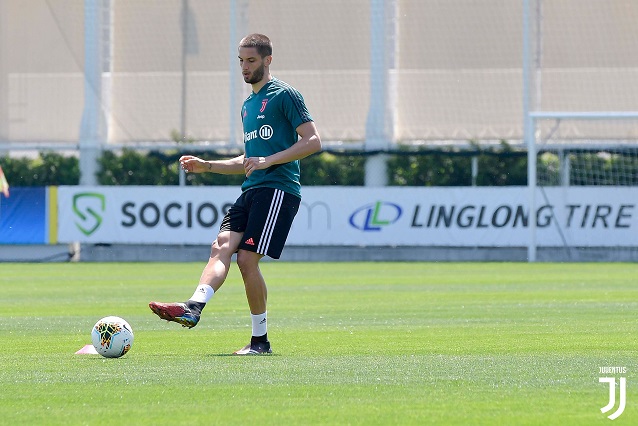 بينتانكور في تدريب يوفنتوس الفردي - Bentancur during Individual juventus training