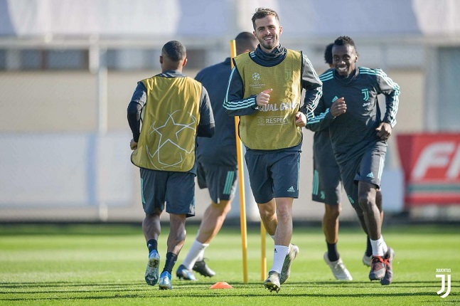 ابتسامة بيانيتش و خلفه ماتويدي - Pjanic & Matuidi smile 