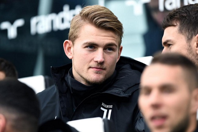 دي ليخت و رامزي بدكة اليوفي - De Ligt & Ramsey in Juve Bench