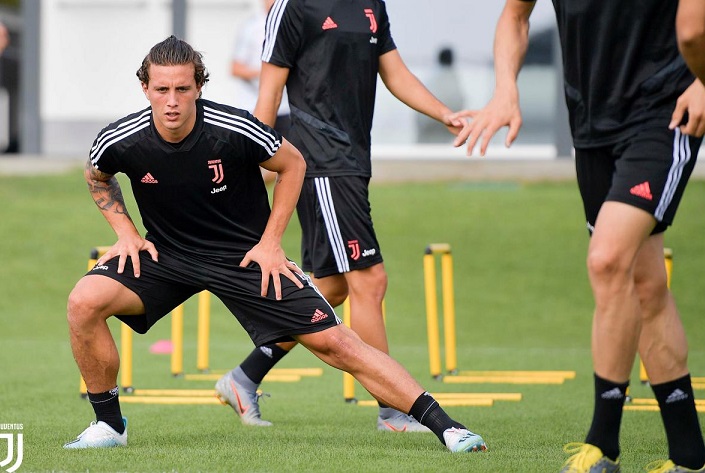 لوكا بيليغريني - Luca Pellegrini in juve training