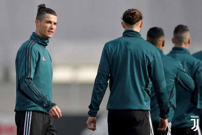 كريستيانو رونالدو بتدريب اليوفي - Cristiano Ronaldo in juve training