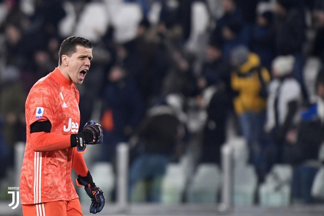 فرحة تشيزني خلال لقاء اليوفي و بارما - Szczesny joy during Juve Parma match