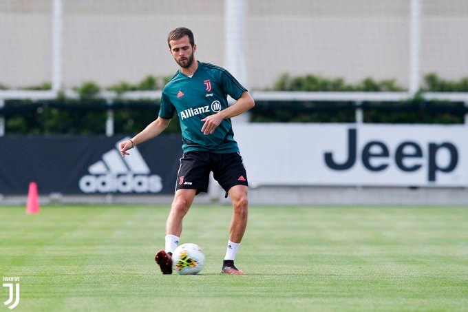 بيانيتش في تدريب يوفنتوس الفردي - Pjanic during Individual juventus training