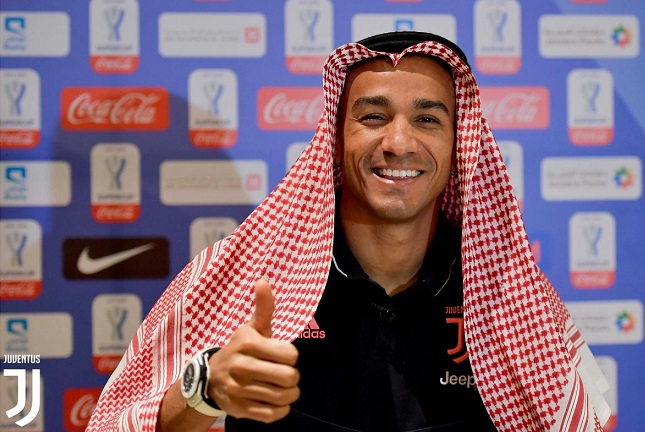 دانيلو بالشماغ و العقال السعودي - Danilo in Saudi