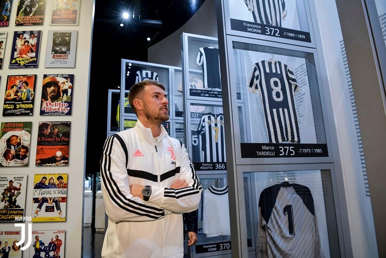 رامزي بمتحف اليوفي - Ramsey in Juve Museum