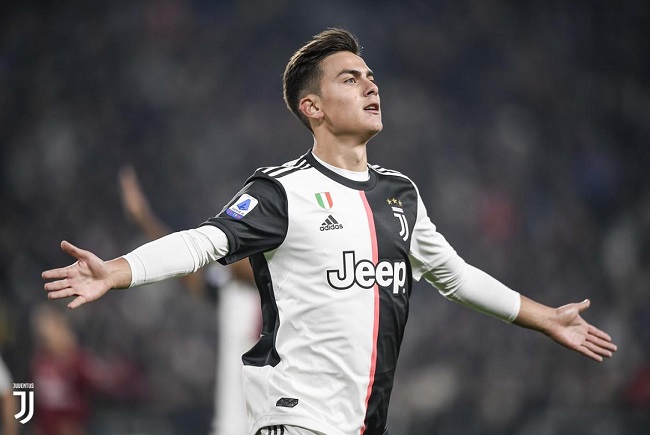 ديبالا يحتفل بهدفه - Dybala celebrates after scored goal