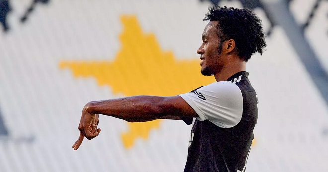 كوادرادو يحتفل بهدفه في ديربي يوفنتوس و تورينو - Cuadrado celebrates after scoring a goal in Juventus Torino derby