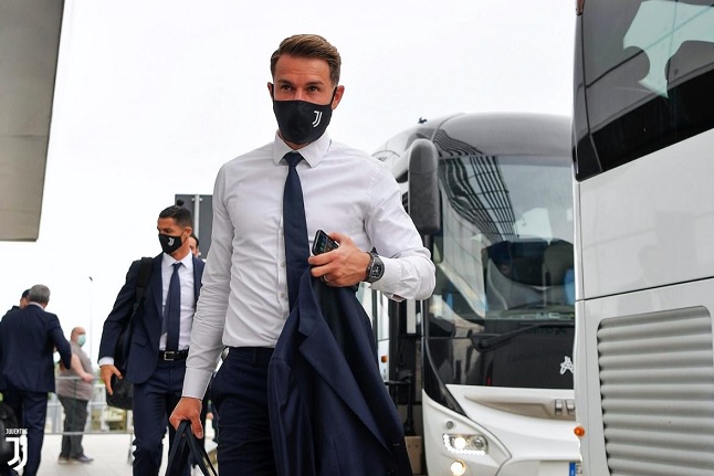 رامزي في رحلة اليوفنتوس من تورينو الى روما - Ramsey during Juventus journey from Turin to Roma