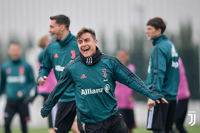 ابتسامة ديبالا في تدريب اليوفي قبل انتر - Dybala smile in juventus training